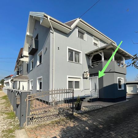 4 Stars Apartments Near Airport Velika Gorica Dış mekan fotoğraf